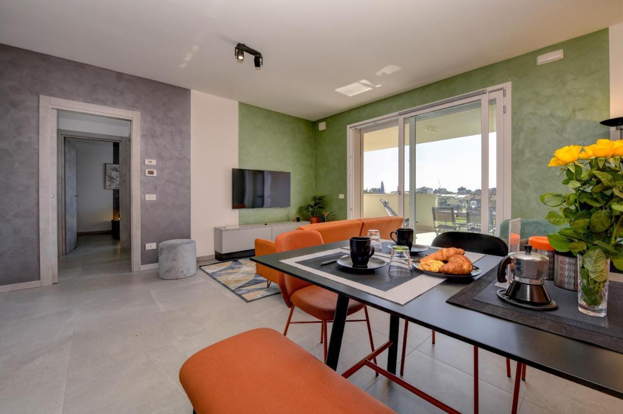 Opalia Residence - Garda Lake Lifestyle Apartment Peschiera del Garda Exterior foto